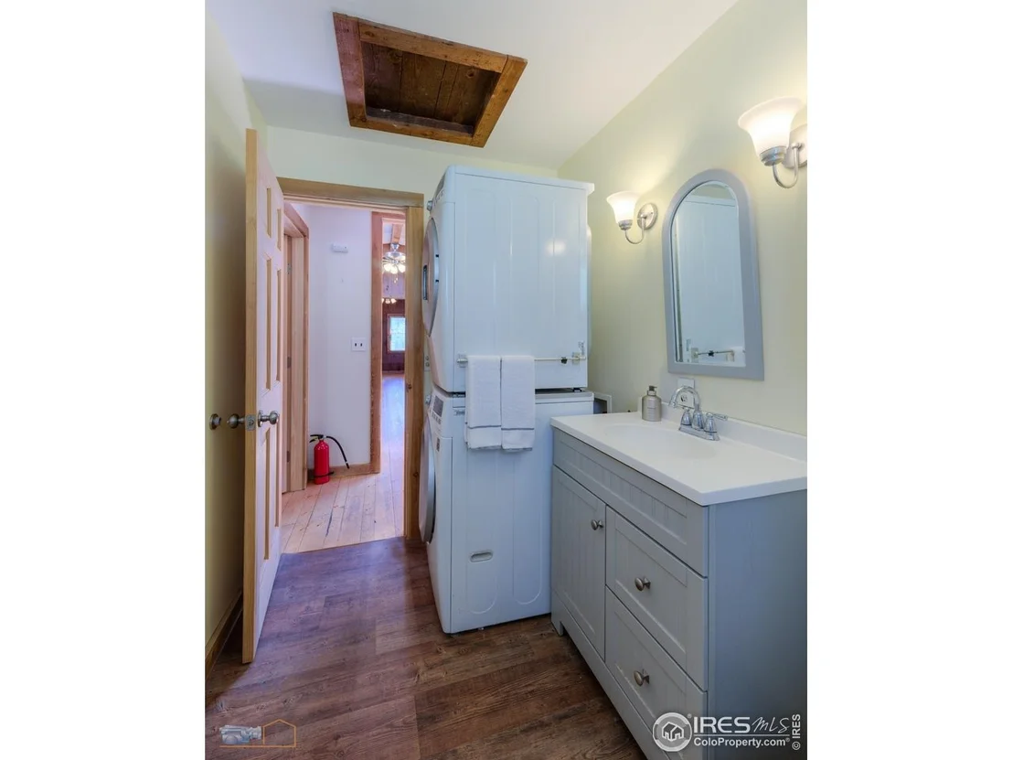 Photo of 1495 Cold Springs Rd