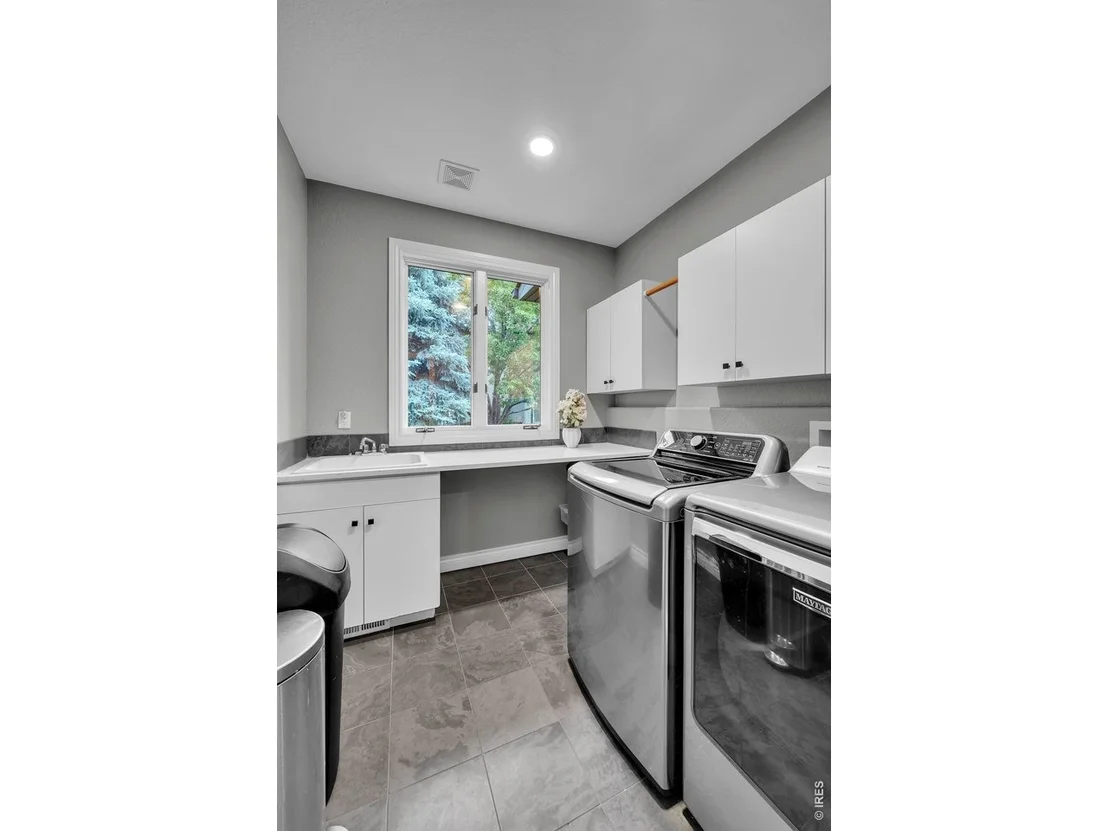 Photo of 7237 Spring Creek Cir