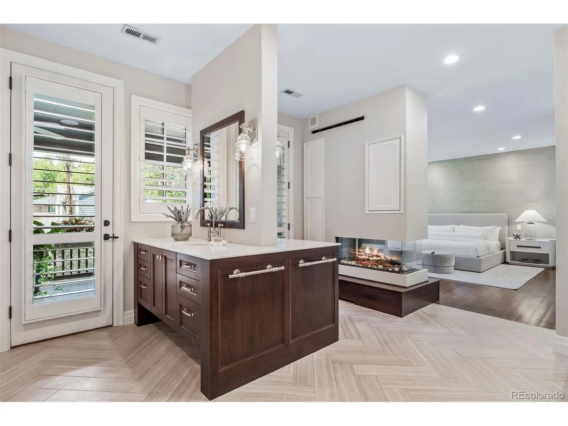 Photo of 295 Jersey St
