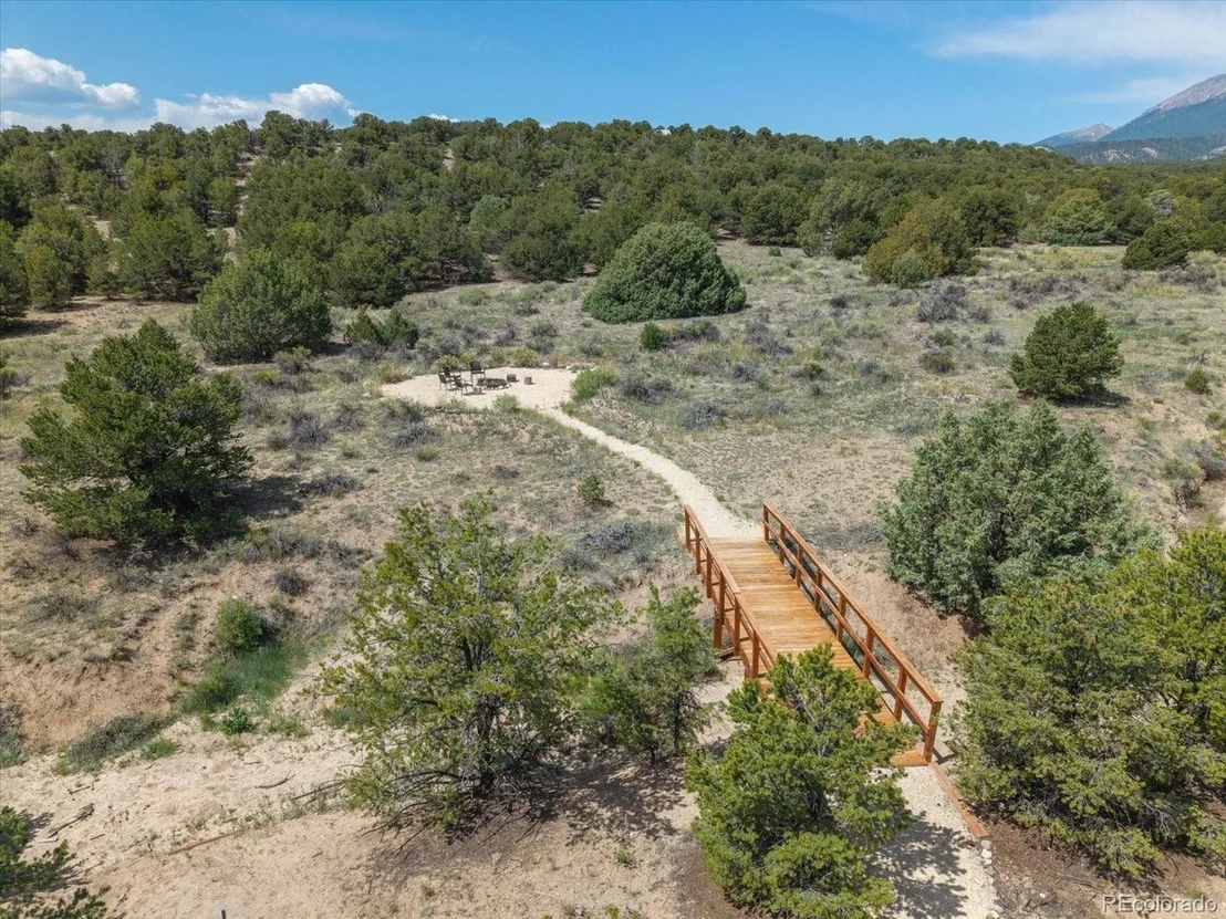 Photo of 14051 US Highway 285