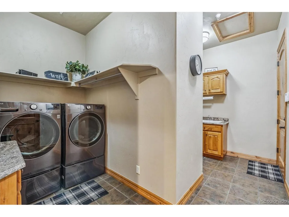 Photo of 11624 Dunrich Rd