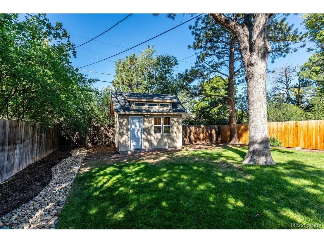 Photo of 865 Grape St