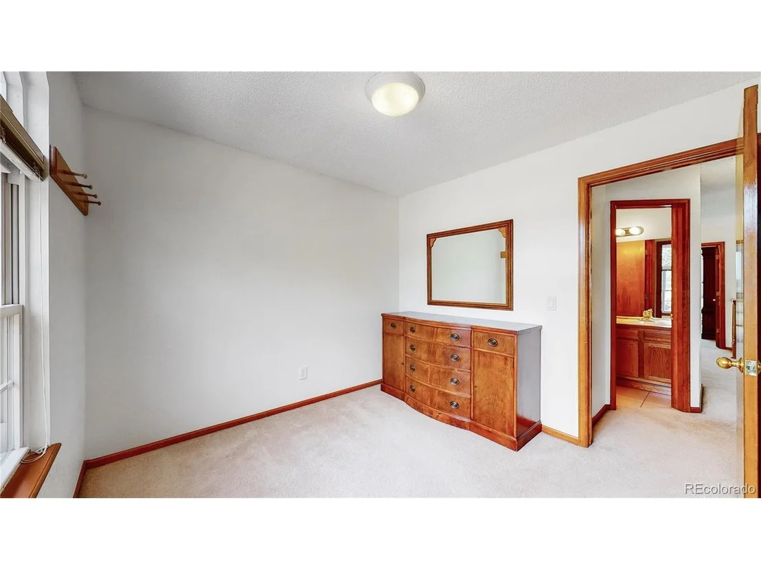 Photo of 11832 W 75th Cir
