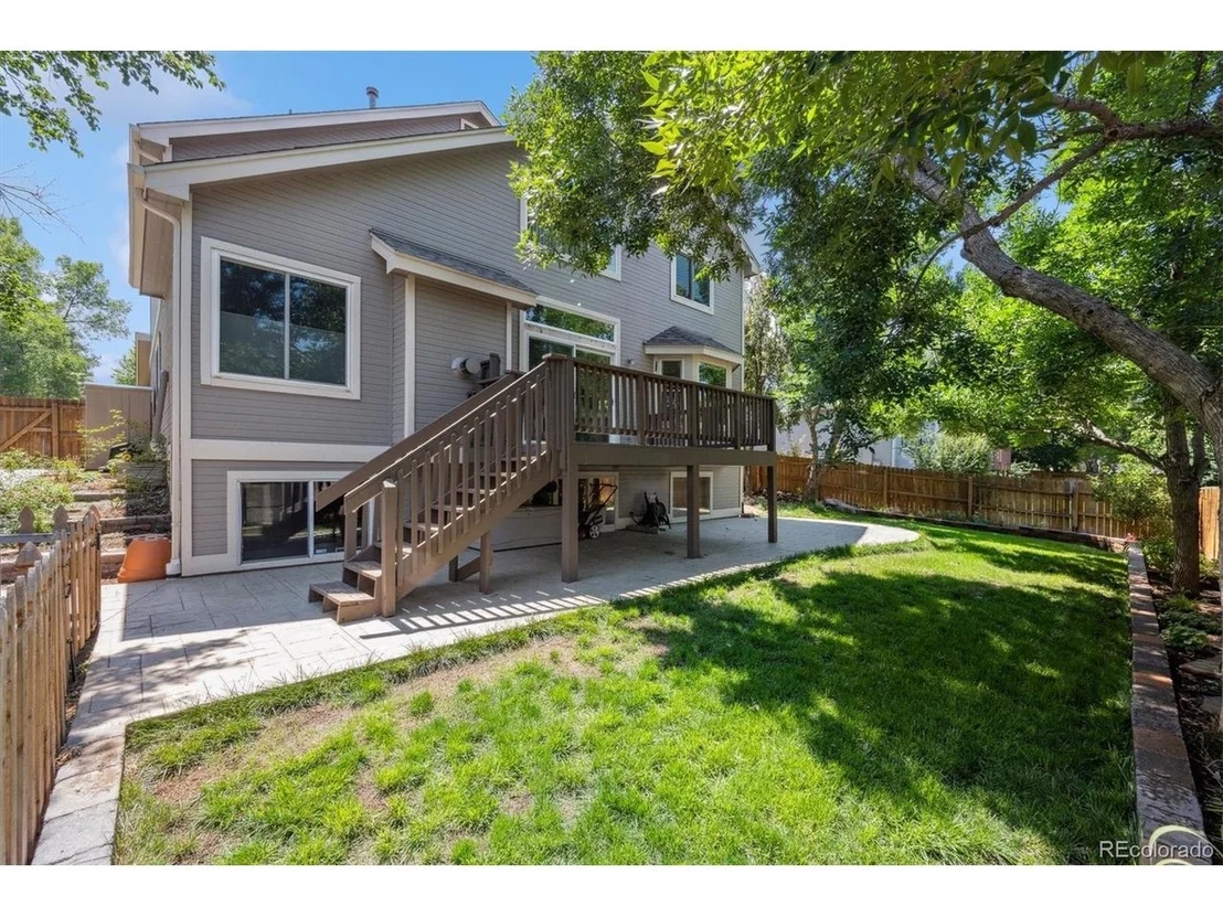 Photo of 6715 W 97th Cir