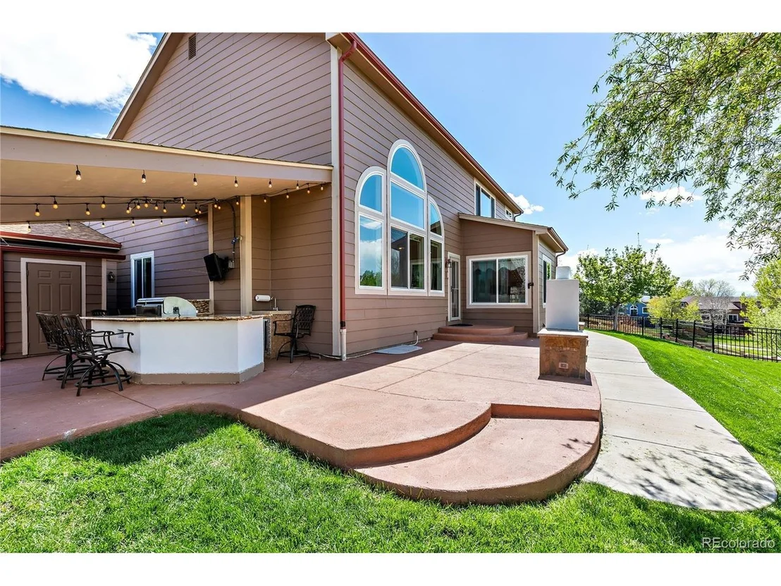 Photo of 21060 Saddleback Cir
