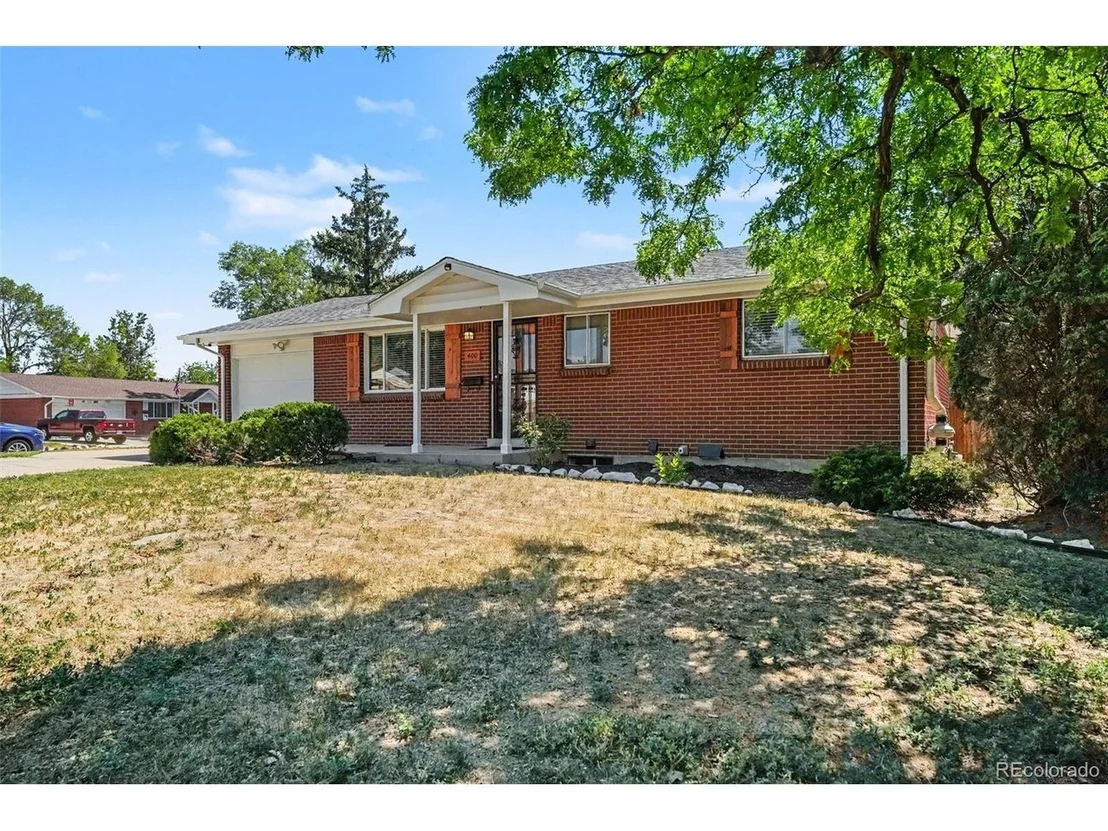 Photo of 400 Leo Ln