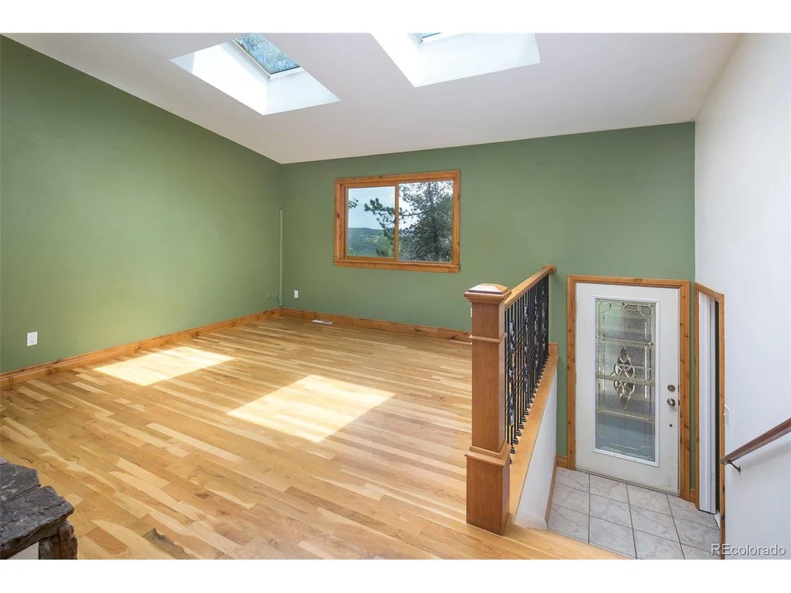Photo of 32371 Lodgepole Dr
