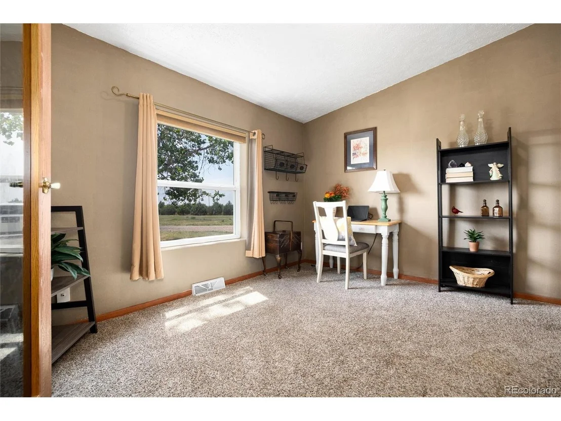 Photo of 7085 County Road I