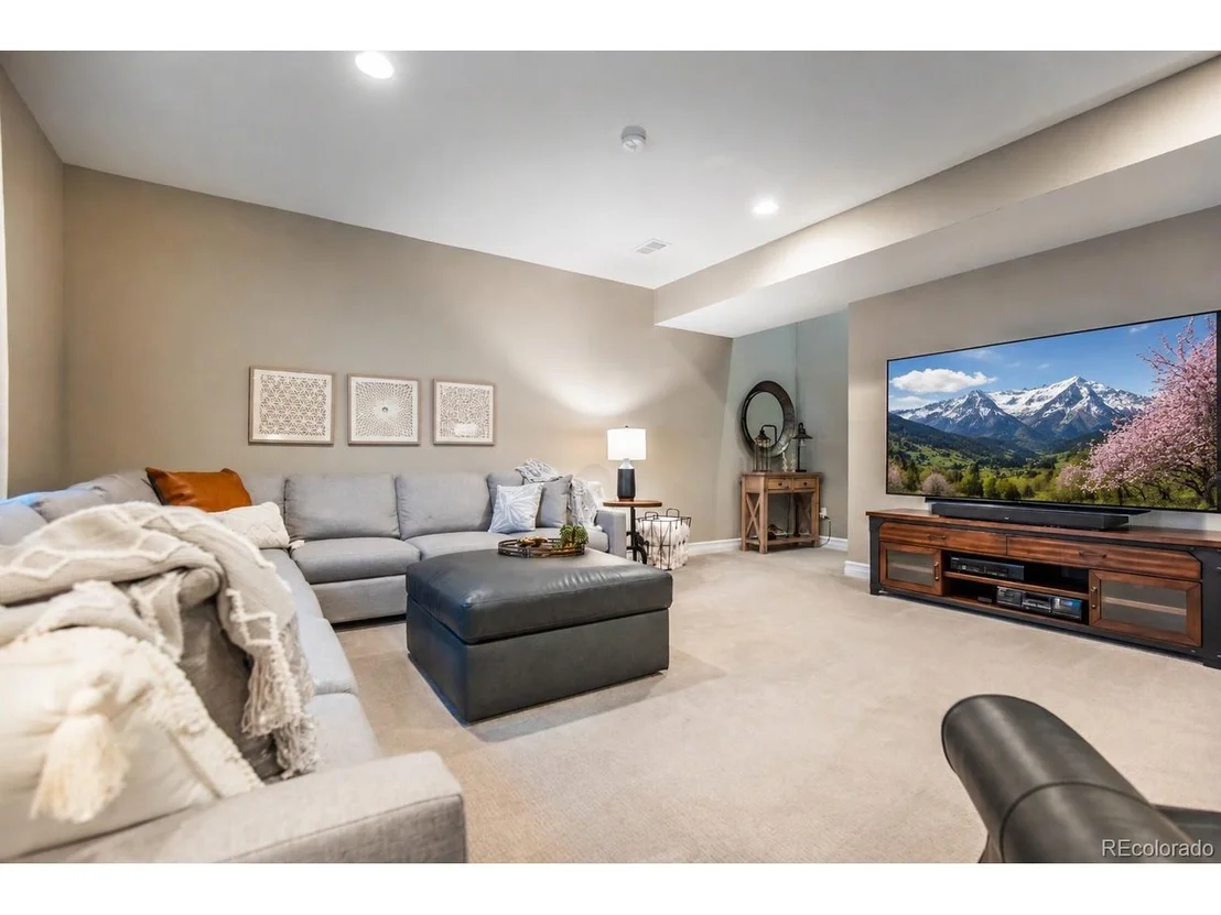 Photo of 107 Western Sky Cir