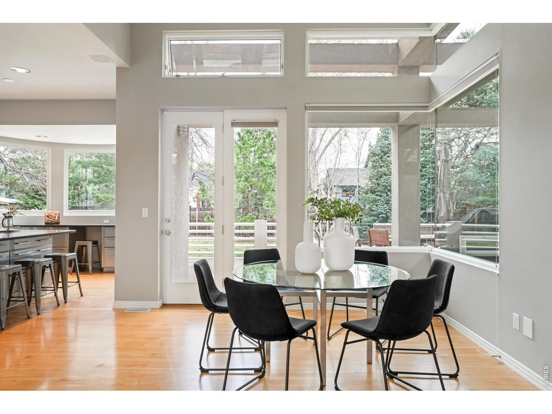 Photo of 2541 Tamarack Ave