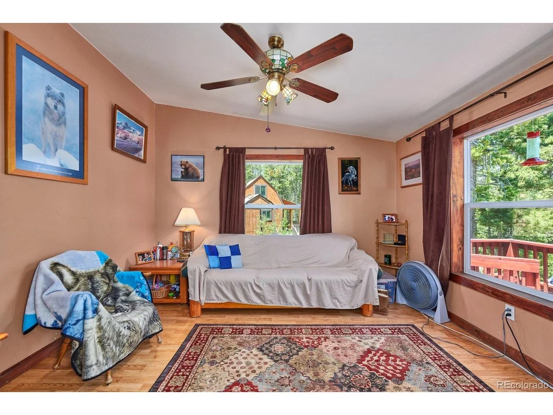 Photo of 603 Mountain View Dr
