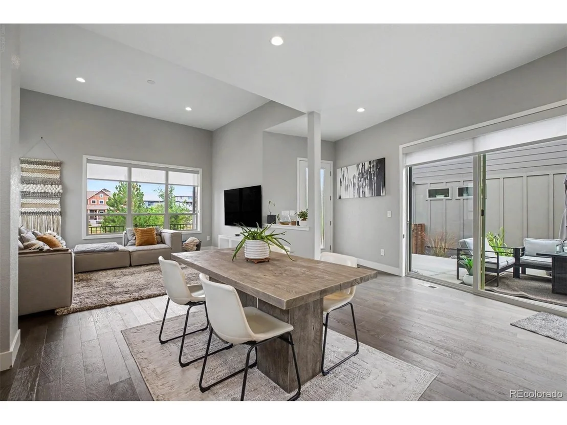 Photo of 9761 Taylor River Cir