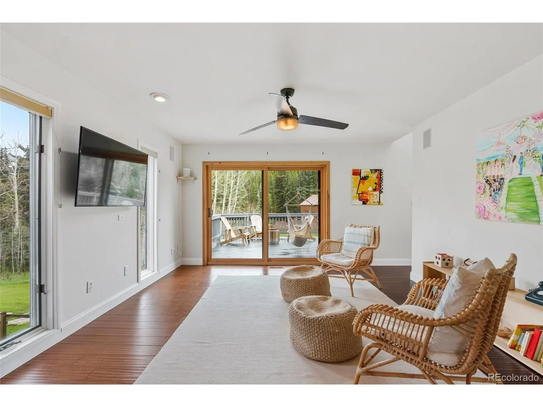 Photo of 15 Timber Ln