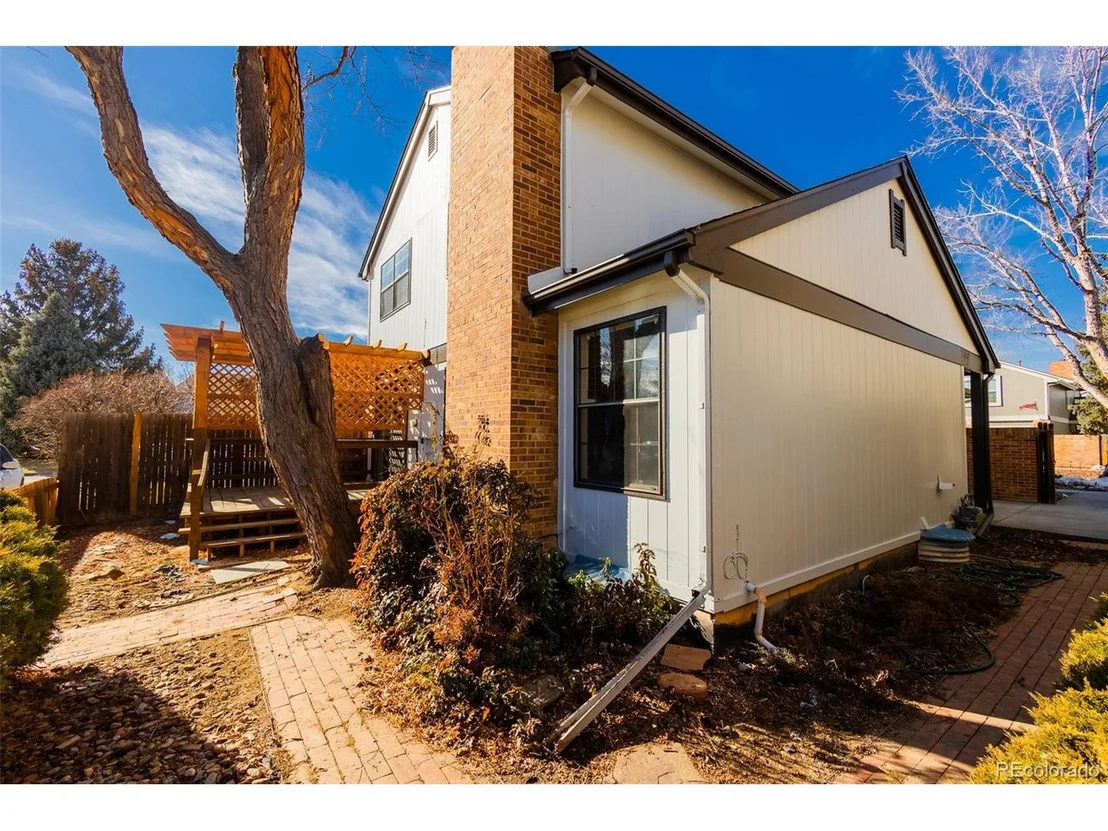 Photo of 8744 Independence Way