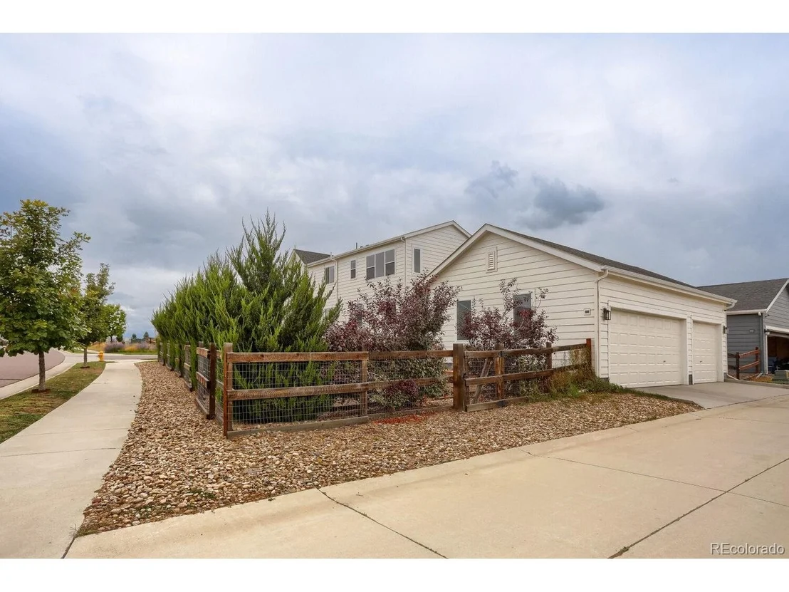 Photo of 12744 Crane River Dr