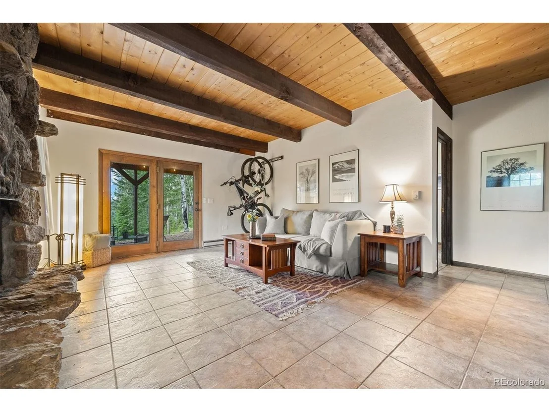 Photo of 32462 Lodgepole Dr