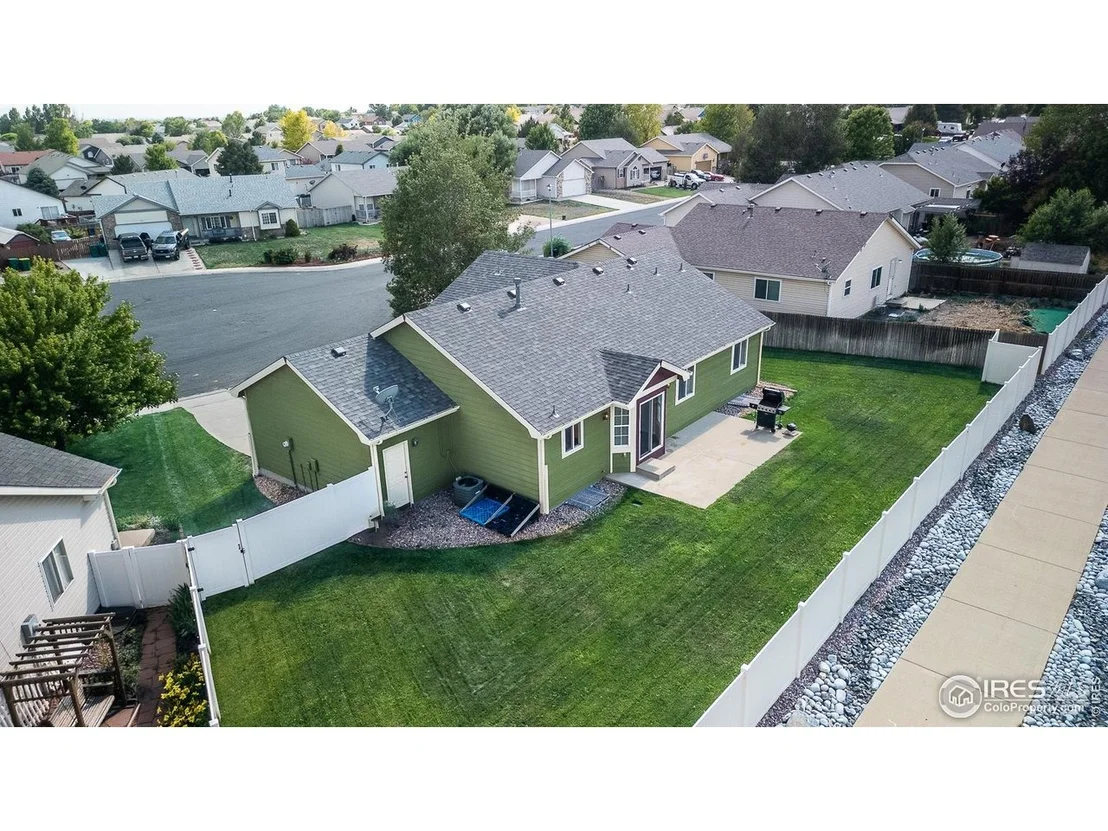 Photo of 2409 Dock Dr