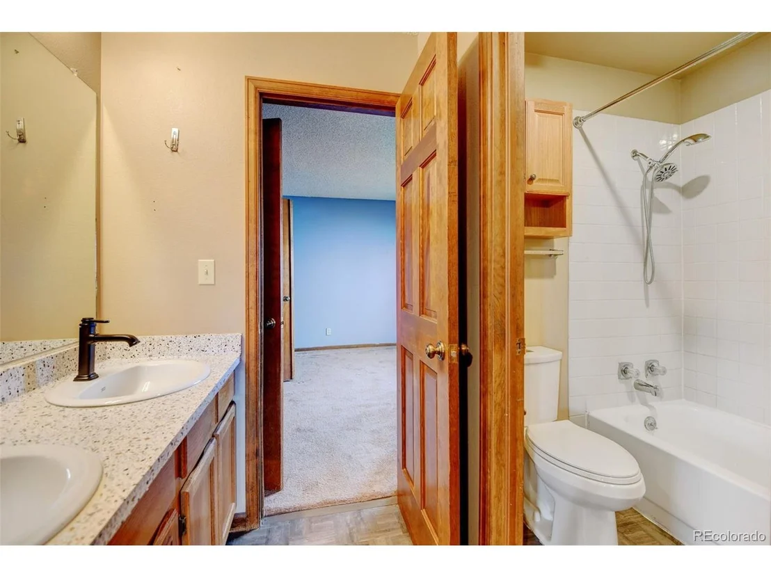 Photo of 16579 E Prentice Cir