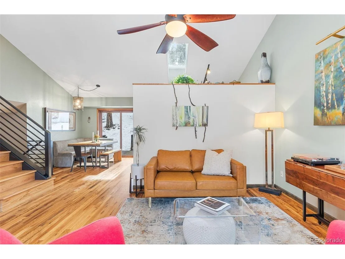 Photo of 27218 Mountain Park Rd