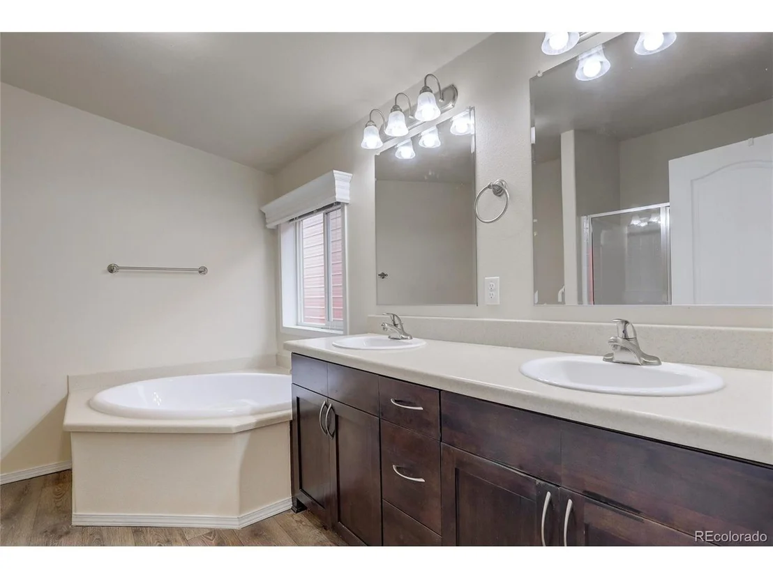Photo of 535 N 5th St