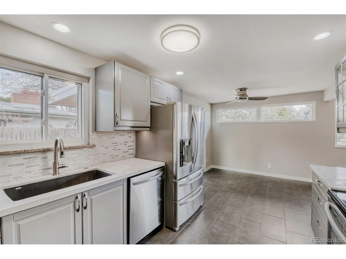 Photo of 6278 W 63rd Pl
