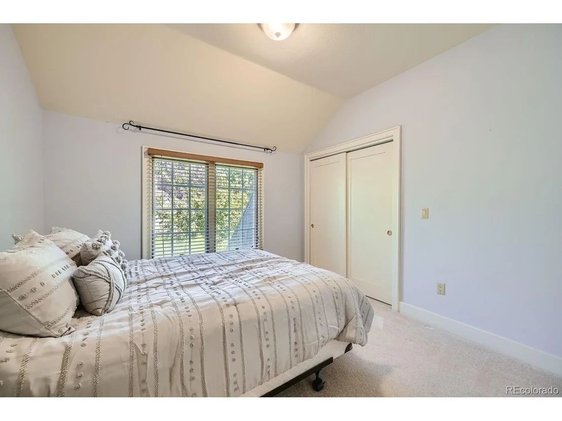 Photo of 1650 Locust St