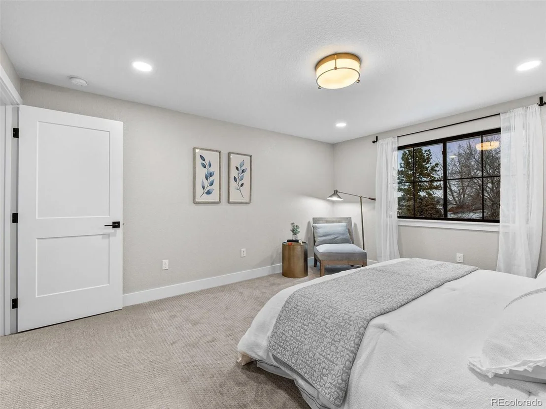 Photo of 3051 Joyce Way