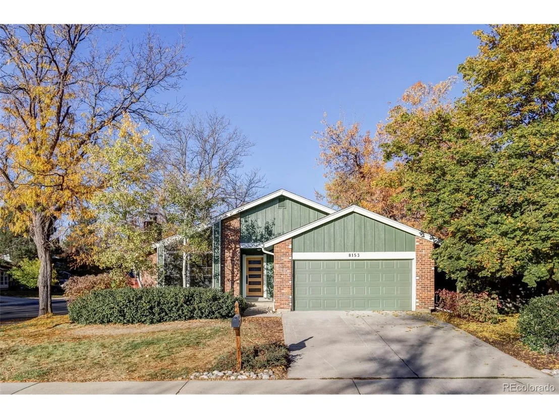 Photo of 8153 Field Cir