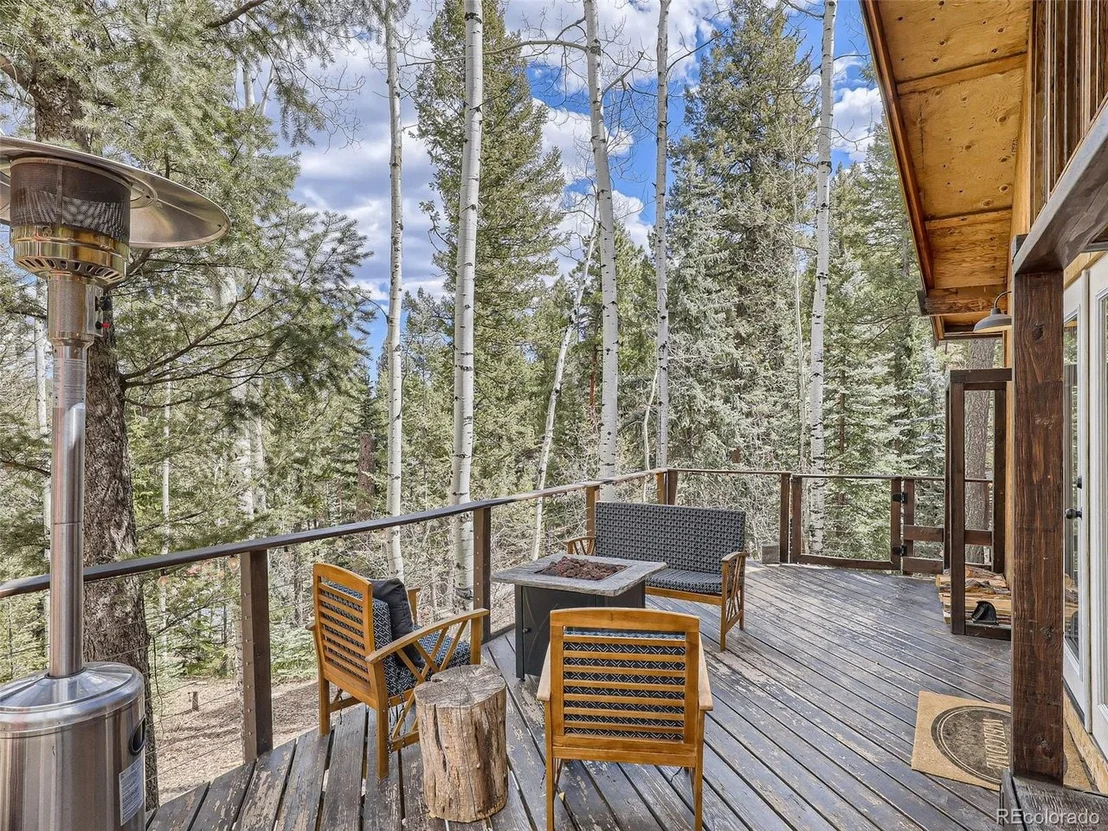 Photo of 33966 Columbine Cir