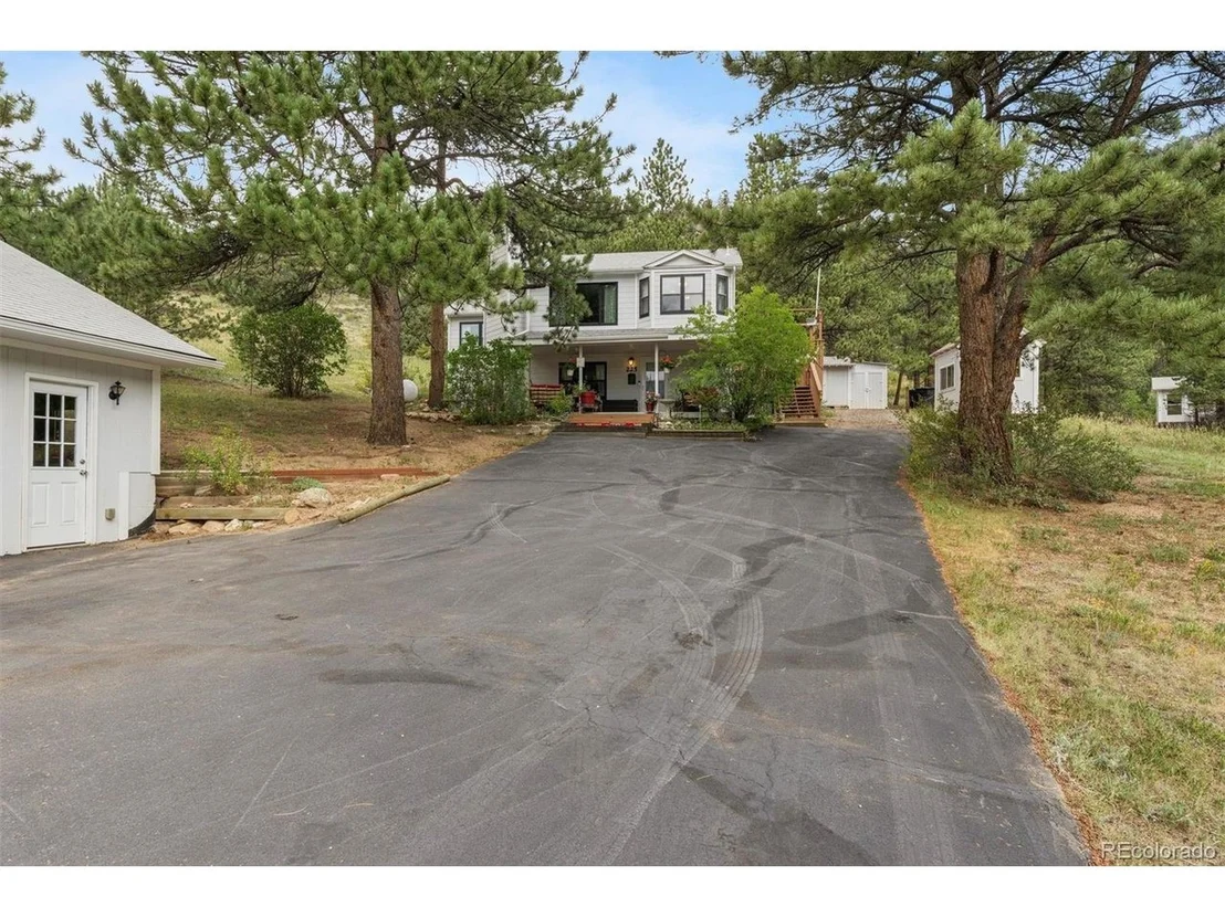 Photo of 225 Hell Canyon Rd