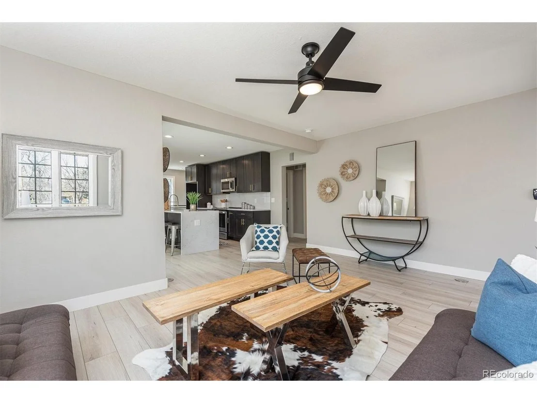 Photo of 3343 Lowell Blvd