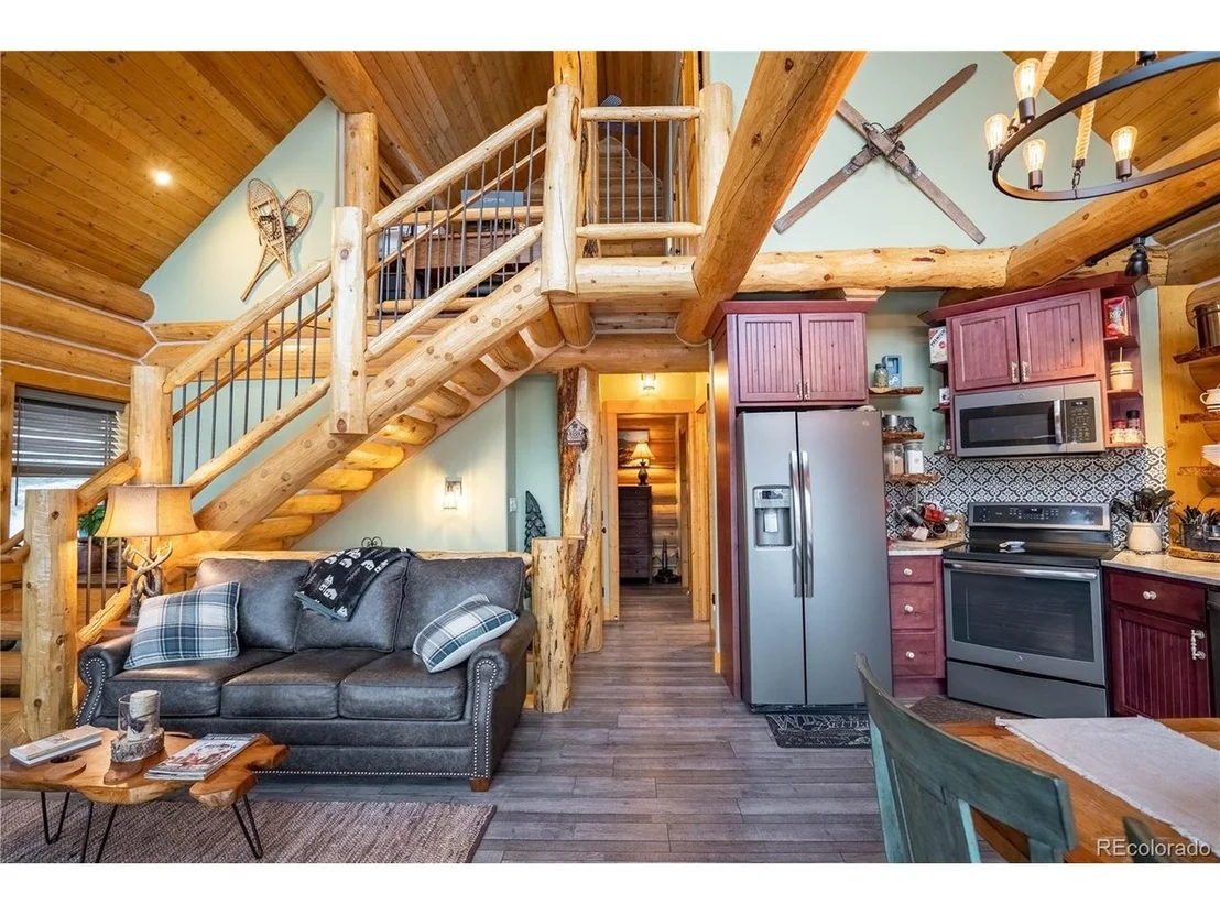 Photo of 103 Aspen Dr