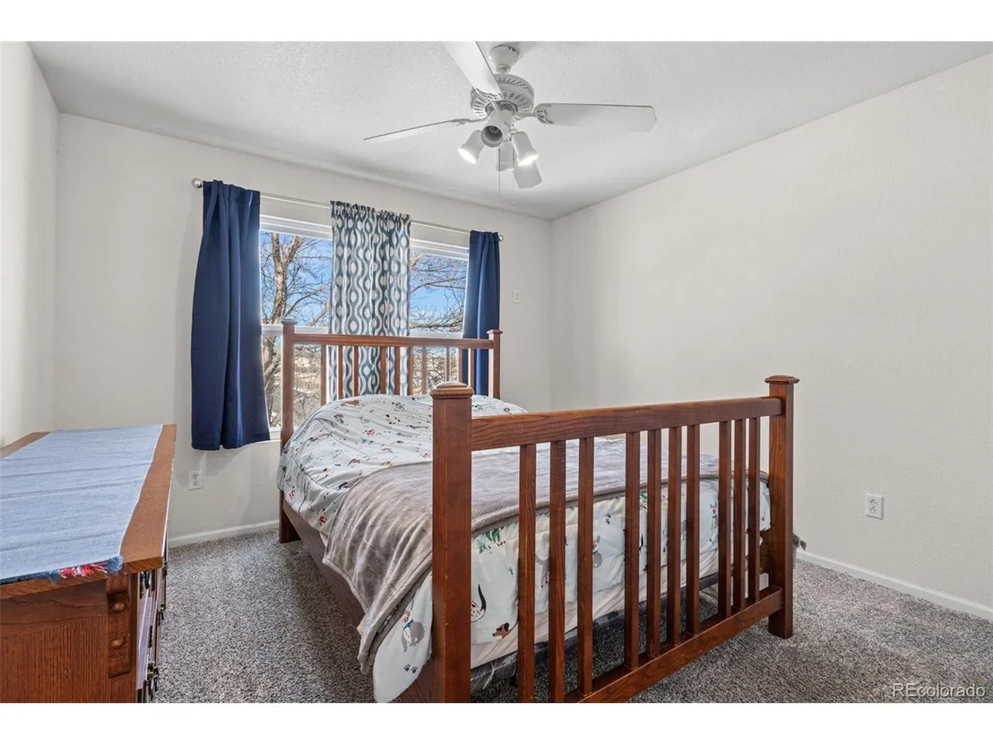 Photo of 7400 Russell Cir