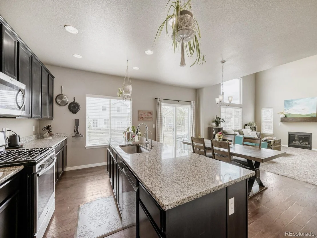 Photo of 503 Mount Rainier St