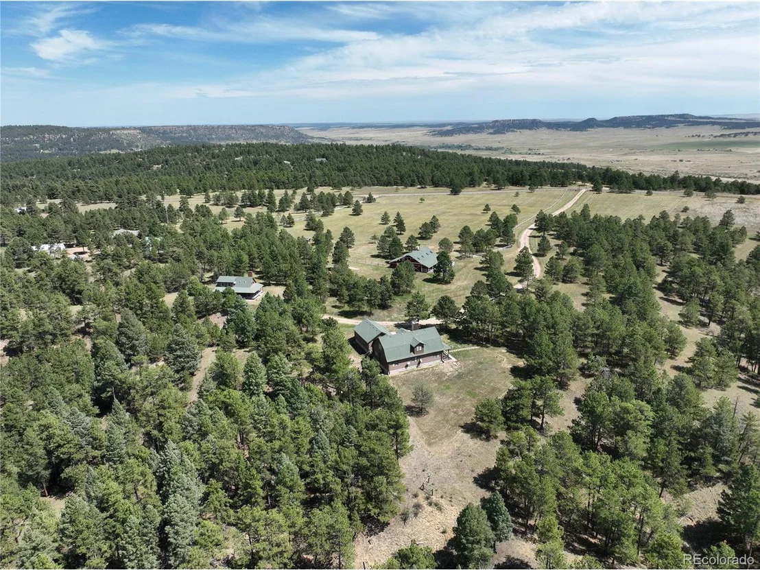 Photo of 18820 Saddle Blanket Ln