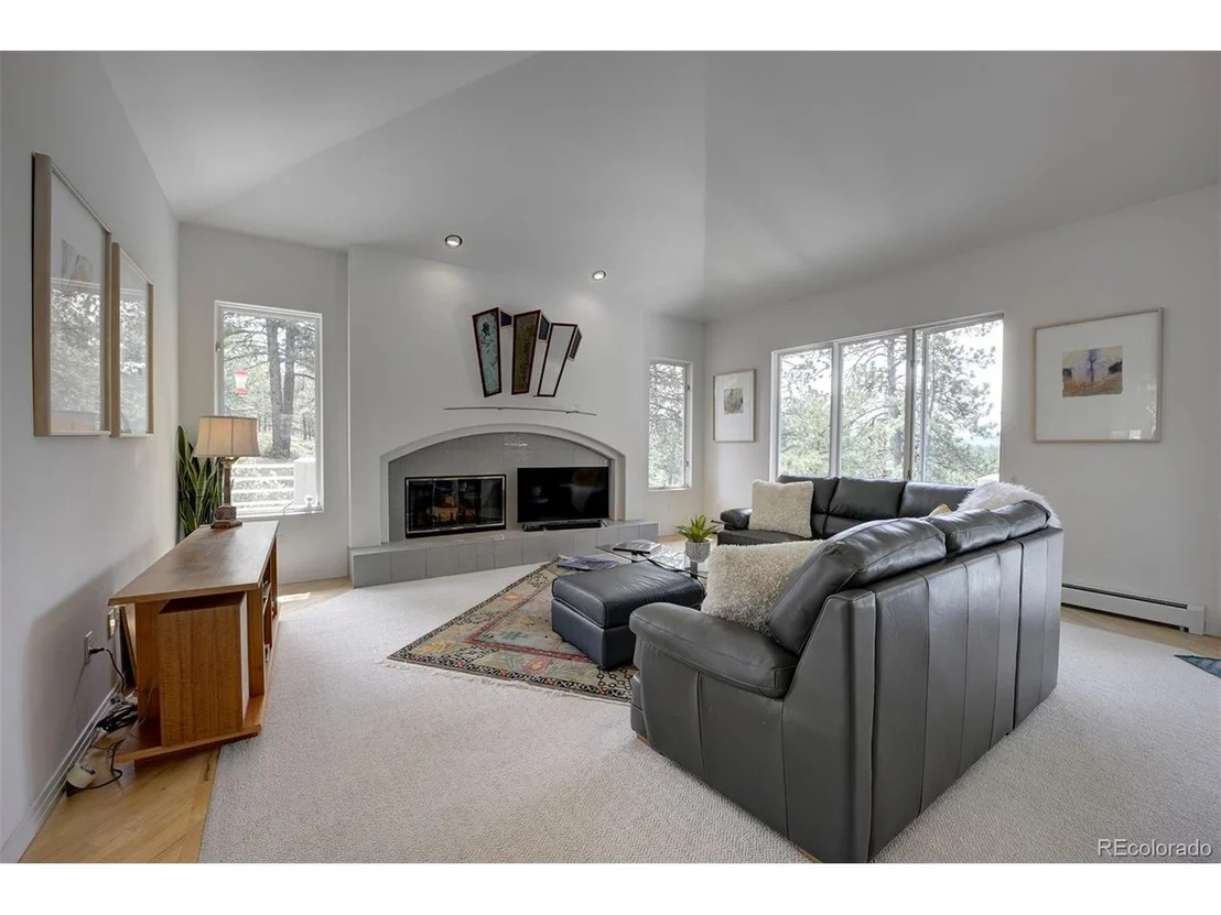 Photo of 1086 County Road 65