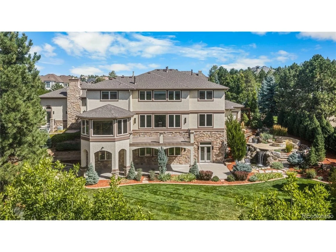 Photo of 5129 Shade Tree Ln