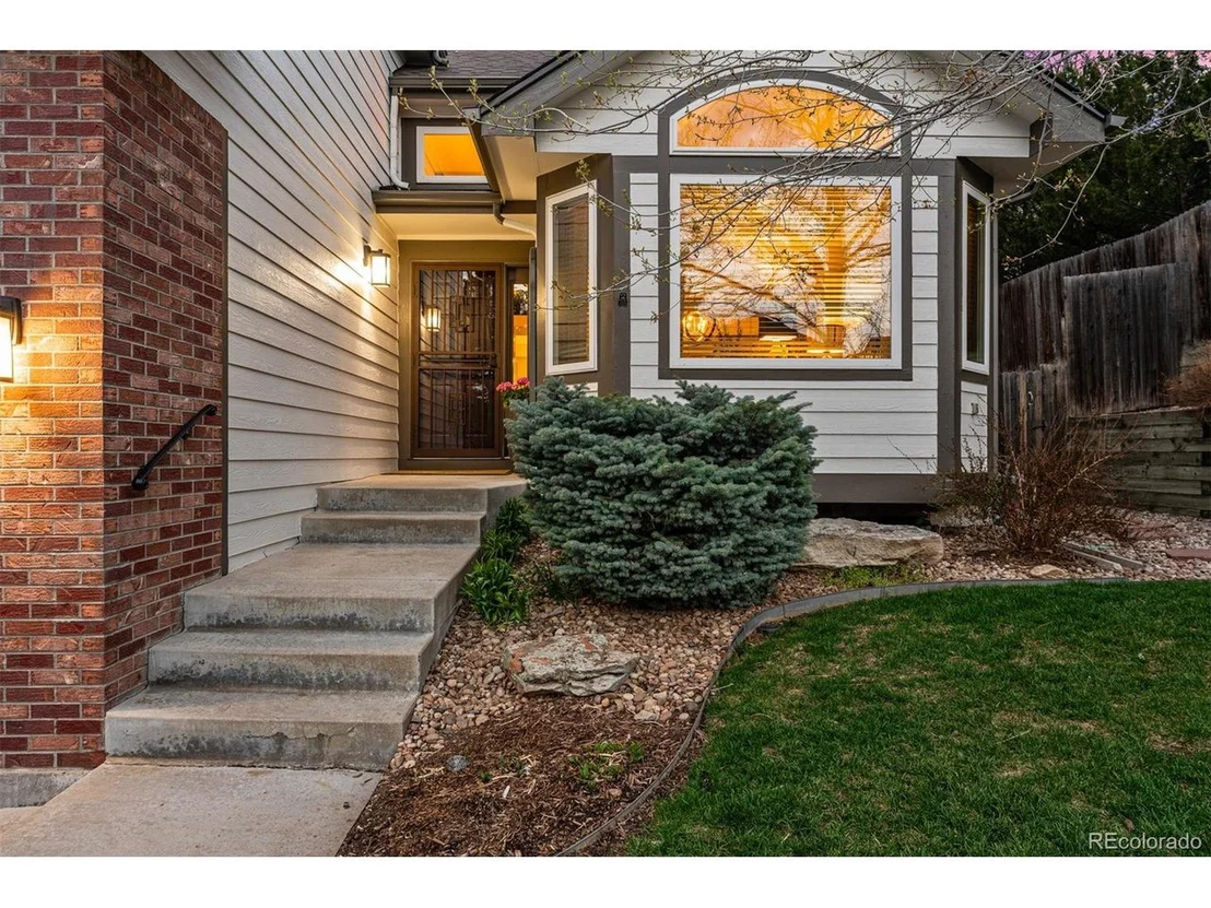Photo of 7340 Rattlesnake Dr