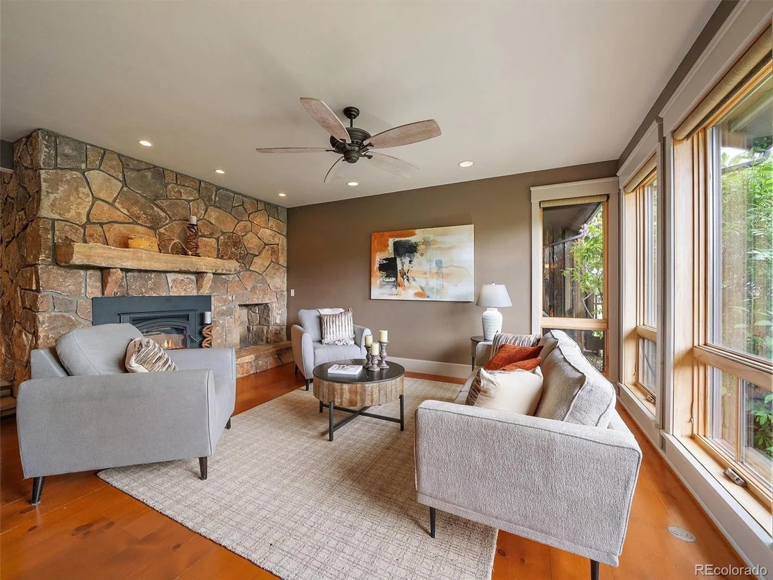 Photo of 5939 Lone Peak Dr