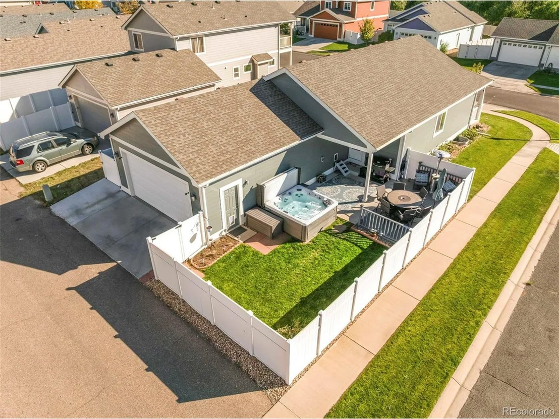 Photo of 2457 Shooting Star Way