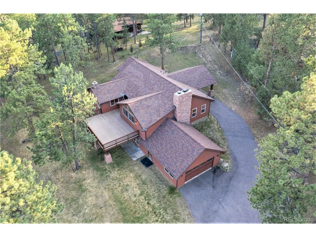 Photo of 28396 Clover Ln