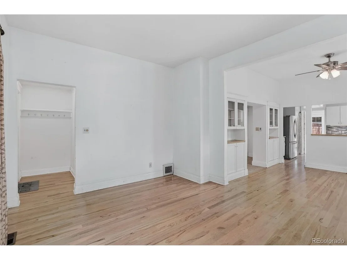Photo of 4250 Hooker St