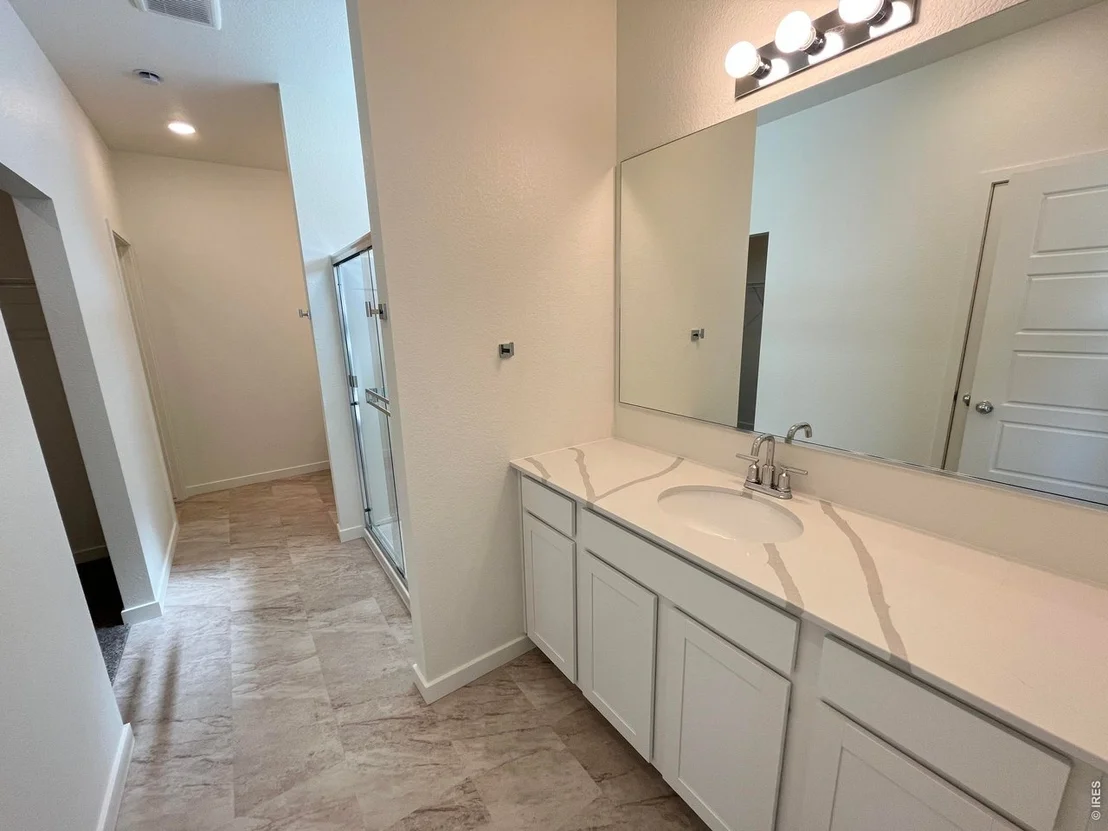 Photo of 521 85th Ave