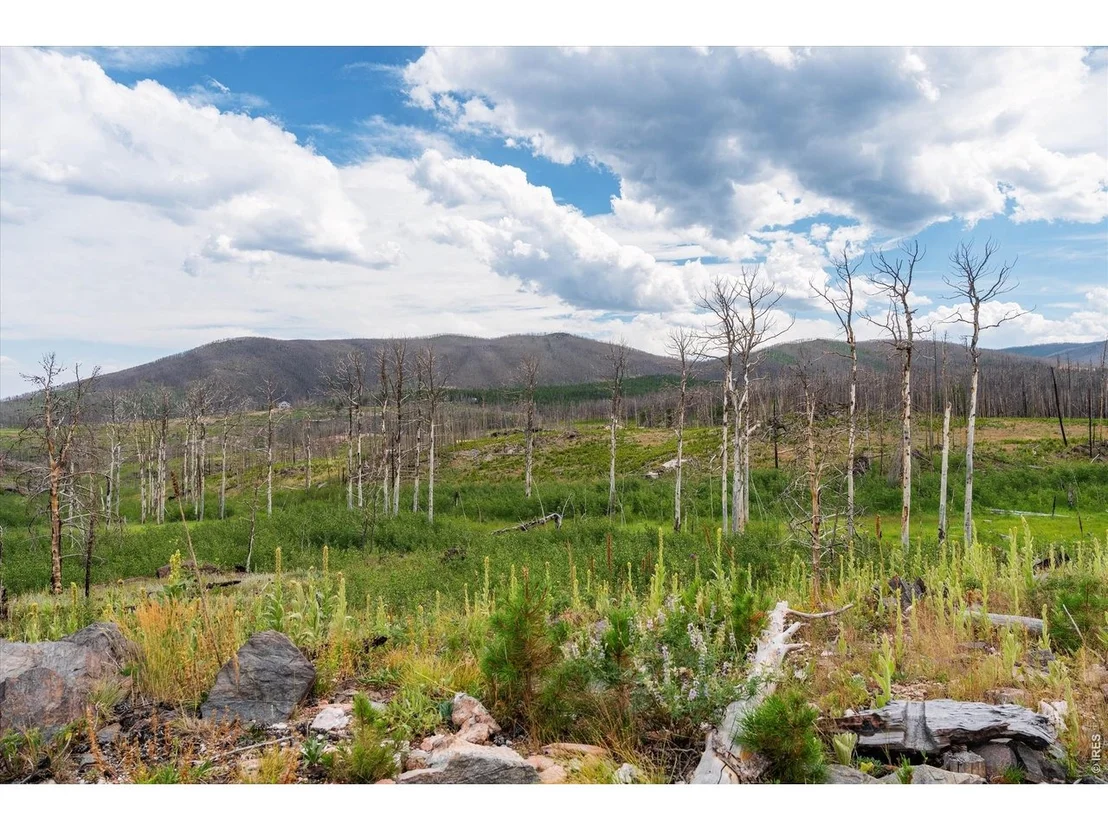 Photo of 529 Quartz Rd