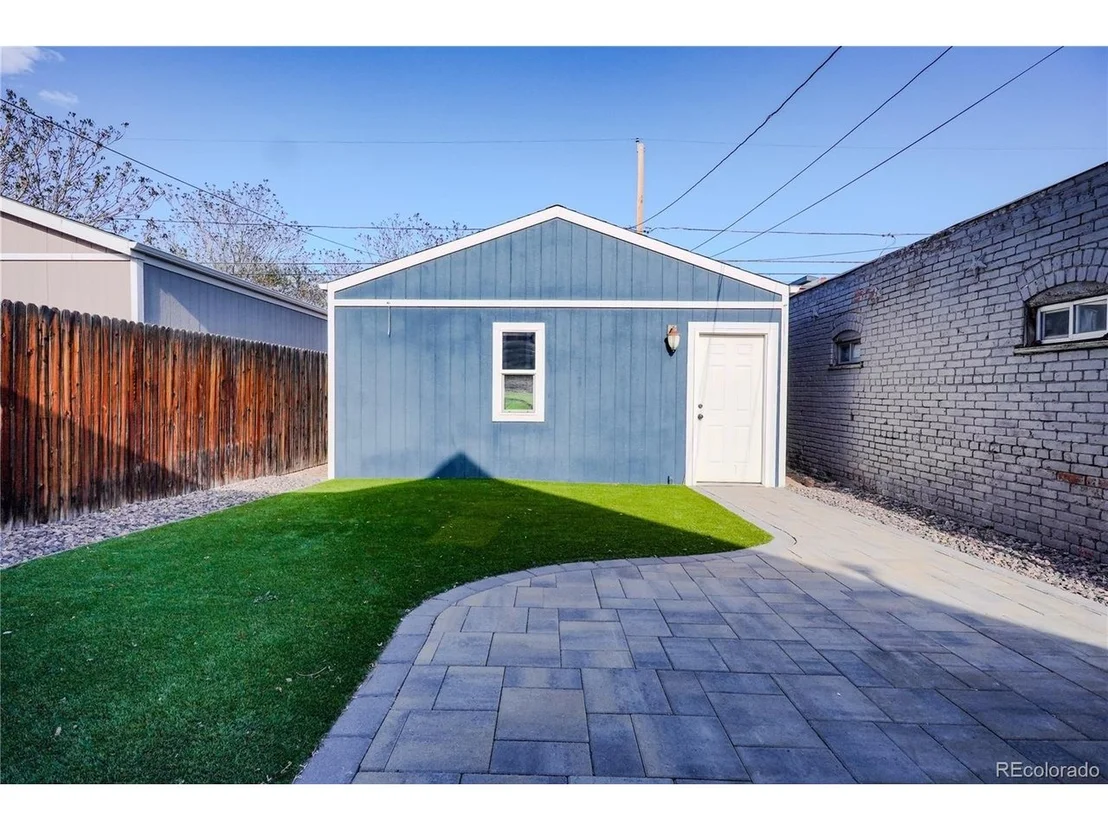 Photo of 360 Inca St