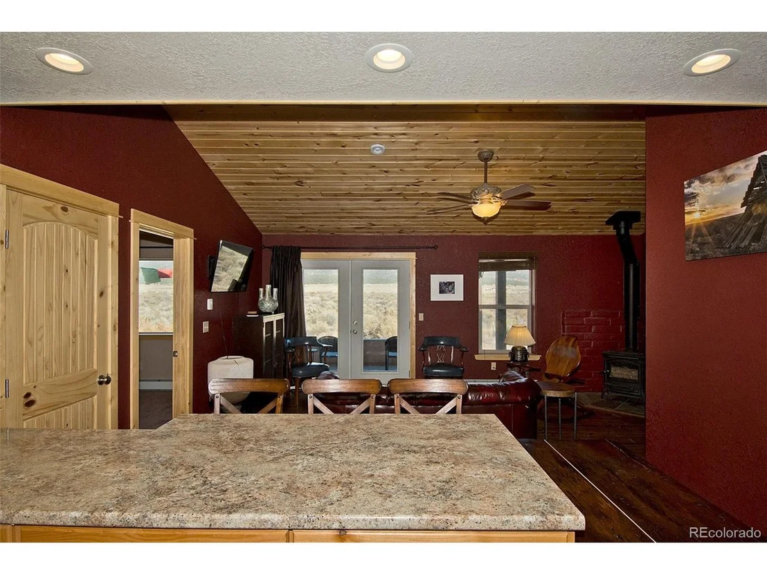 Photo of 433 Birch Rd