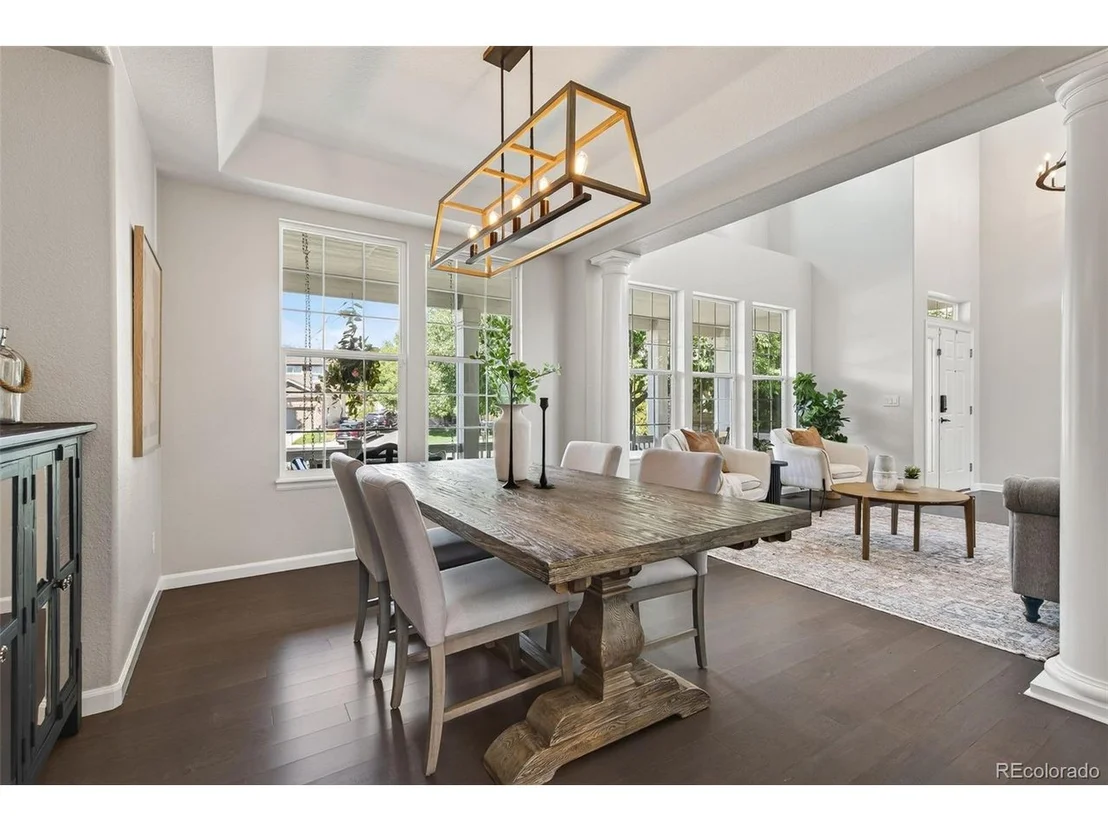 Photo of 6114 Devinney Ct