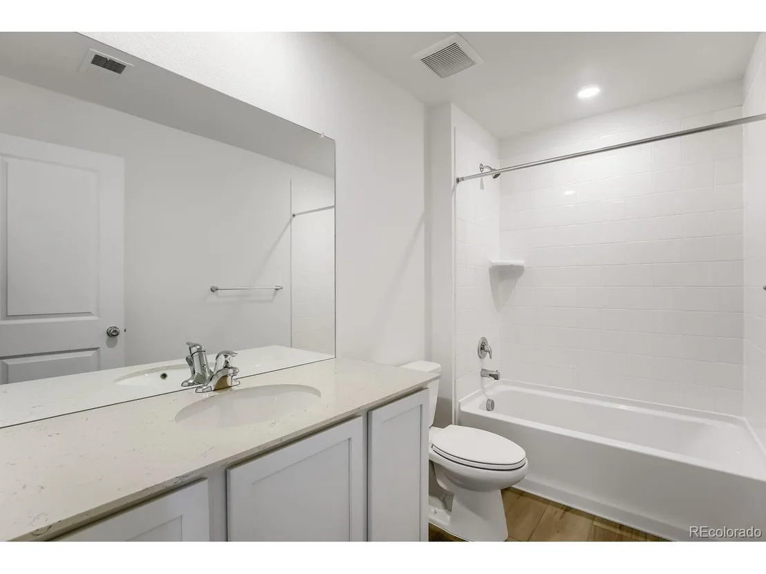 Photo of 1710 Drumming Dr