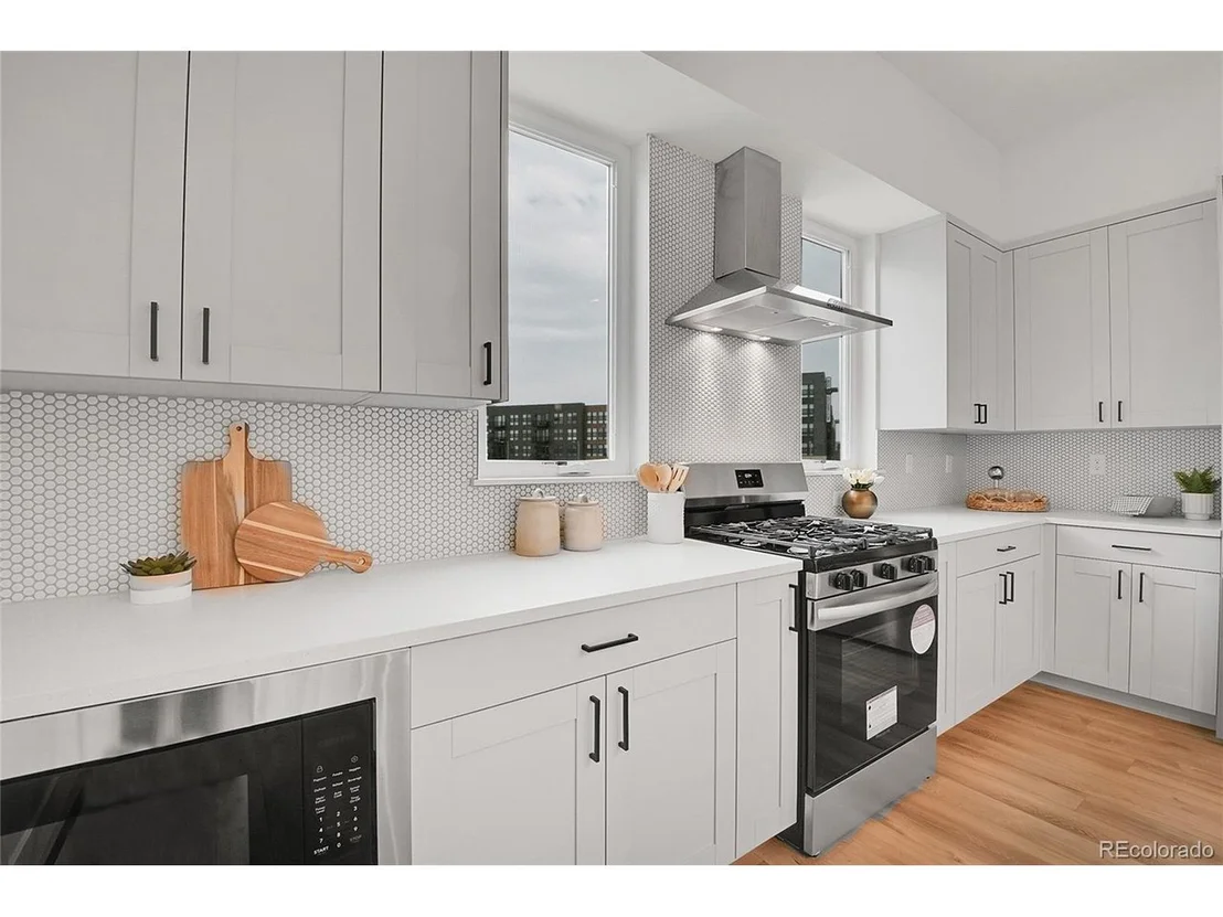 Photo of 9081 Westminster Blvd