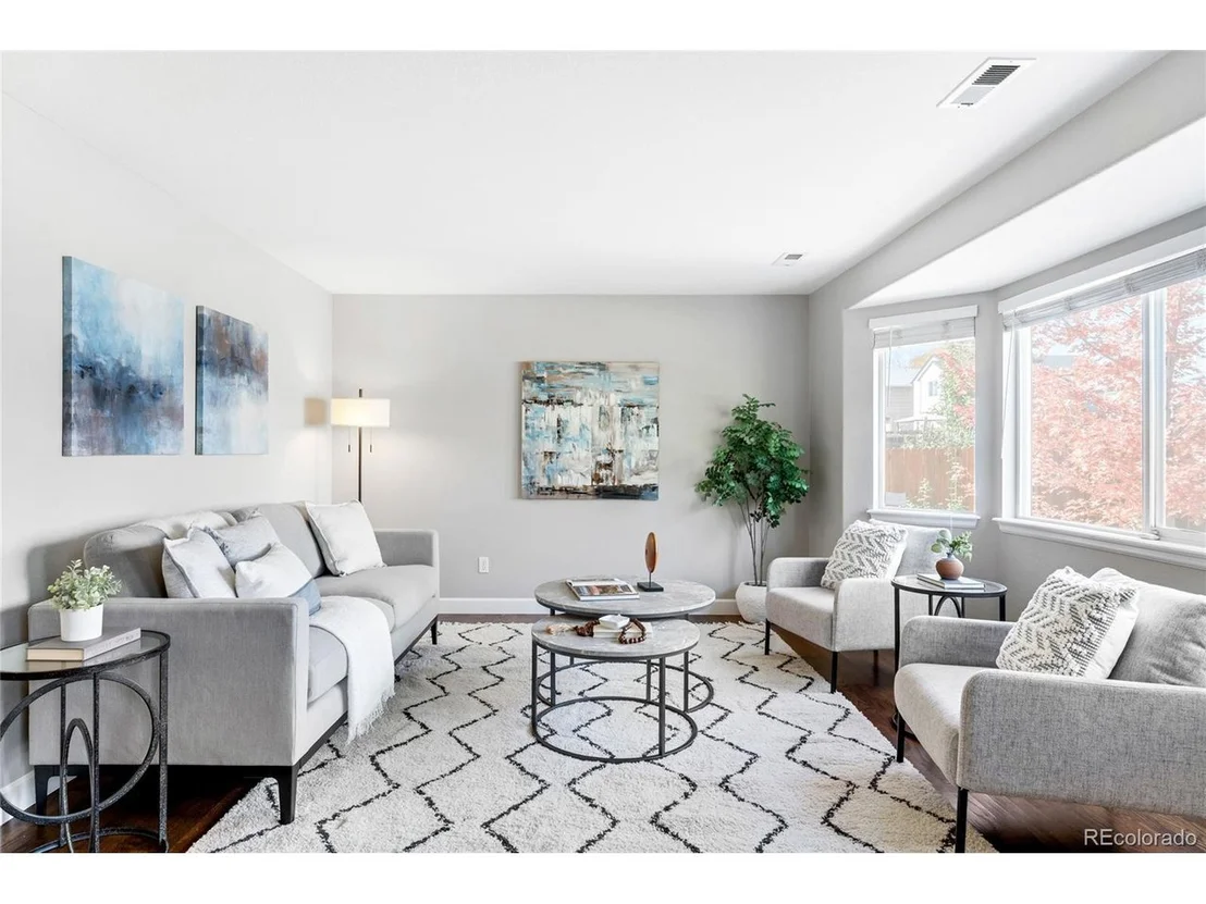 Photo of 5581 Hudson Cir